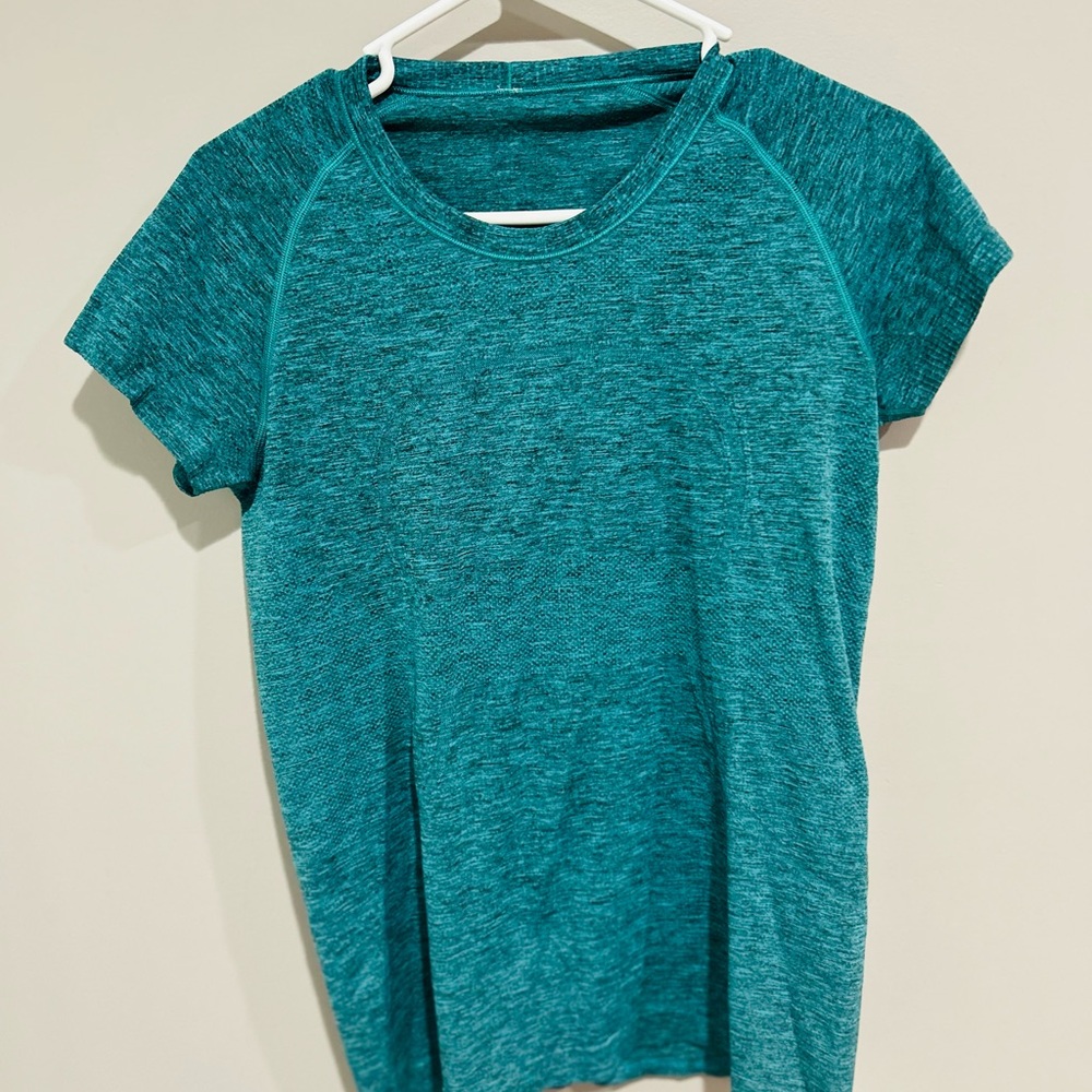 Lululemon swiftly tech